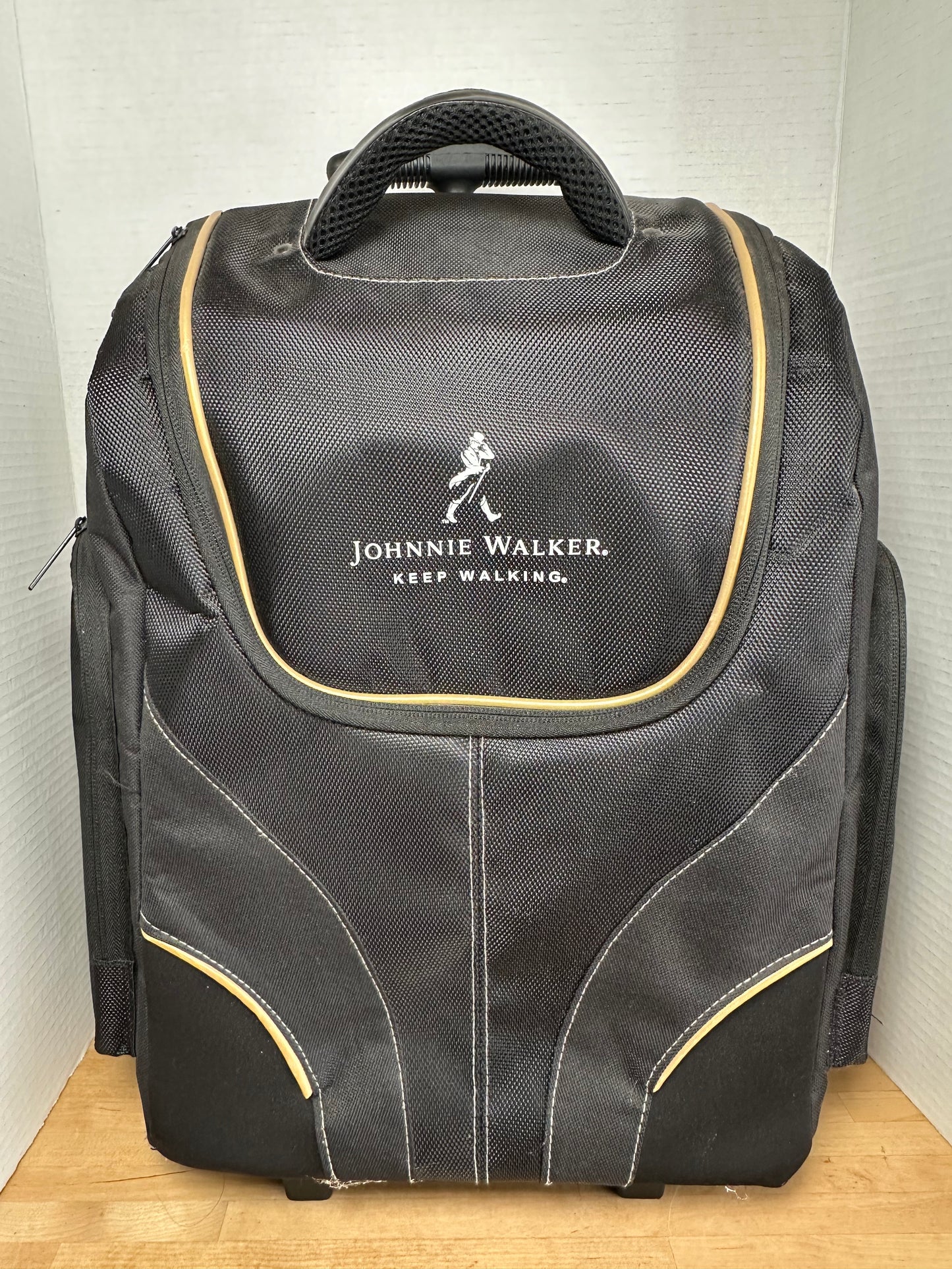 Johnny Walker rollie bag
